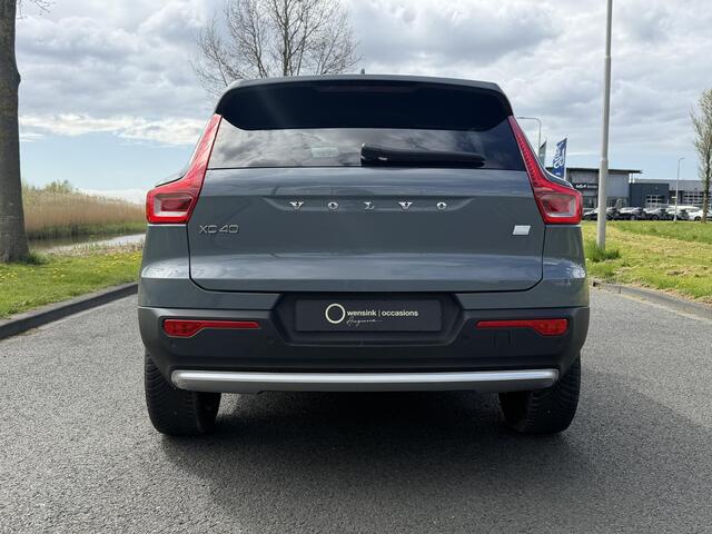 Volvo XC40 1.5 T4 Plug-in hybrid Plus Bright | SOH 93,3% | Harman/Kardon | Apple Carplay/Android Auto | Achteruitrijcamera | DAB | Stoelverwarming | Stuurwielverwarming |