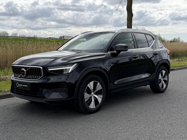 Volvo XC40 1.5 T4 Plug-in hybrid Core Bright | SOH 91,7 % | Apple Carplay/Android Auto | Trekhaak wegklapbaar | DAB | Stoelverwarming | Stuurwielverwarming |