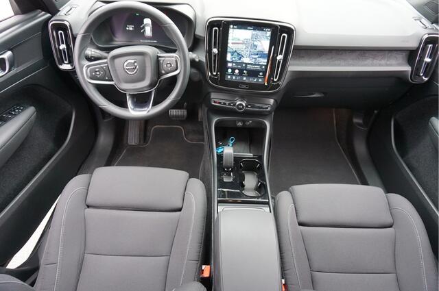 Volvo XC40 Recharge Black Edition 70 kWh