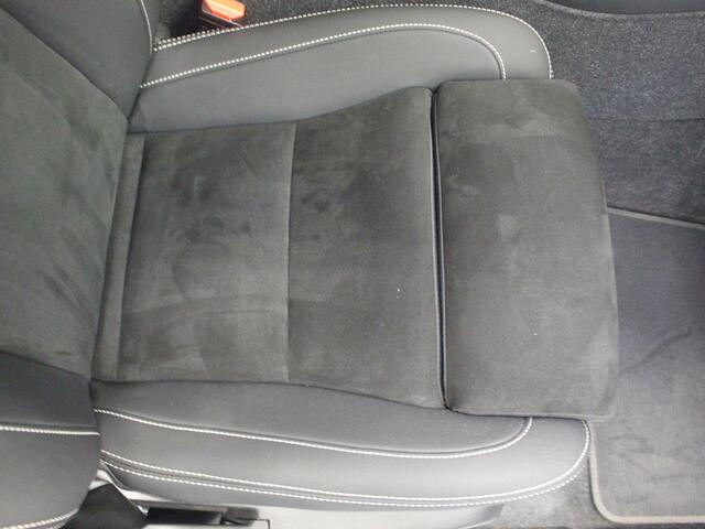 Volvo XC40 T5 Plug-in hybrid Plus Dark | Rijklaarprijs | Trekhaak |