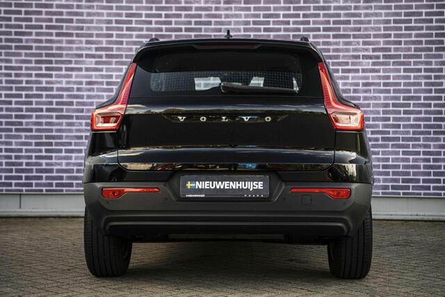 Volvo XC40 1.5 T2 Momentum Core | Cruise Control | Navigatie | Apple CarPlay & Android Auto | Parkeersensoren Achter | DAB Radio |