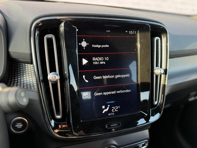 Volvo XC40 T4 R-Design Aut | Cruise Control | Trekhaak 1800 kg | Half Lederen Bekleding | Navigatie | Parkeersensoren V + A | Parkeercamera | Climate control |