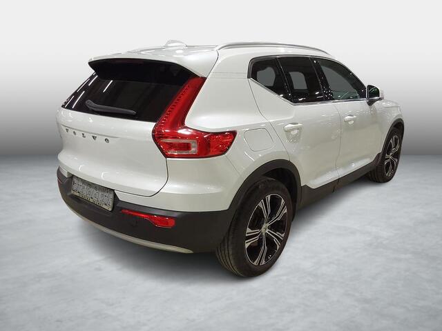 Volvo XC40 Plug-in Hybrid T4 Inscription Expression | Trekhaak | Lederen bekleding | Adaptive cruise control |