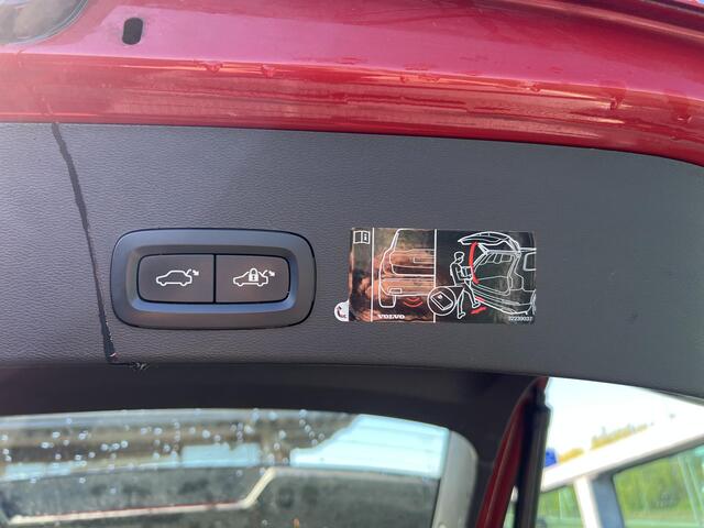 Volvo XC40 1.5 T4 Recharge R-Design Automaat, Panorama dak, Harman Kardon, Cruise Control, Carplay, Trekhaak