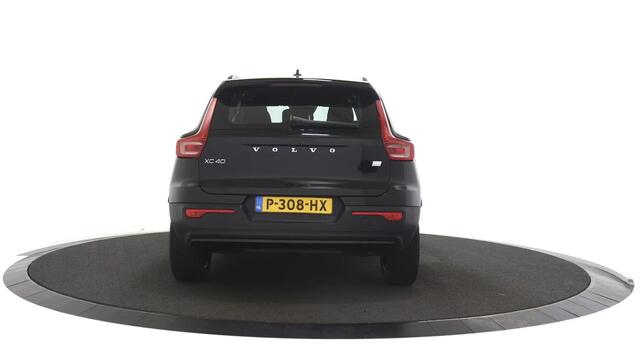 Volvo XC40 1.5 T4 Recharge R-Design Camera / El. Achterklep / Stoelverwarming