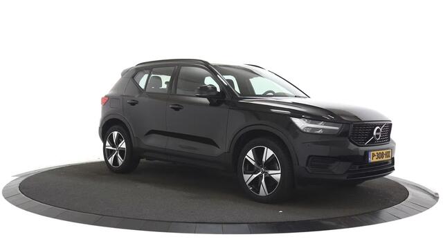 Volvo XC40 1.5 T4 Recharge R-Design Camera / El. Achterklep / Stoelverwarming