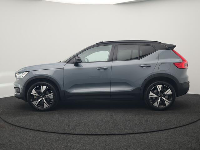 Volvo XC40 Recharge Pro 69kWh 231pk Dealer O.H. | Panodak | 360 Camera | Adaptive Cruise | Harman / Kardon | Alcantara Sportstoelen Memory & Verwarmd | Google Assistent | Stuur Verwarmd | Keyless | Blis | DAB |