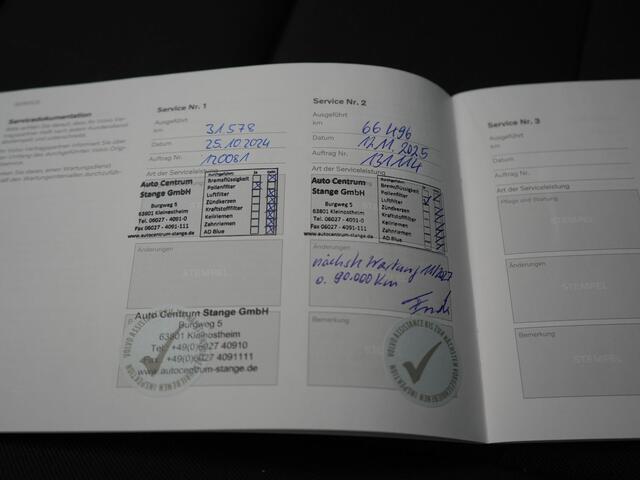 Volvo XC40 Recharge Extended Range Ultimate 82 kWh 252pk Dealer O.H. | Panodak | 360 Camera | Adaptive Cruise | Harman / Kardon | Voorstoelen Memory & Verwarmd | Google Assistent | Keyless | Blis | Stuur Verwarmd | Apple Carplay | DAB |