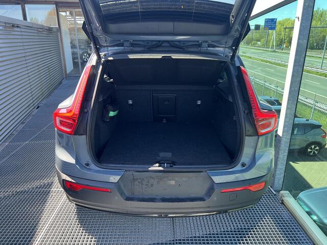 Volvo XC40 1.5 T5 Recharge R-Design Automaat, Panorama dak, Cruise control, 360 Camera, BLIS, Stuur/stoel verwarming, Harman Kardon, Memory seat, 262 PK