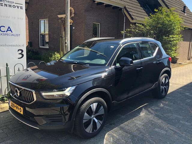 Volvo XC40 1.5 T5 Recharge Business Pro