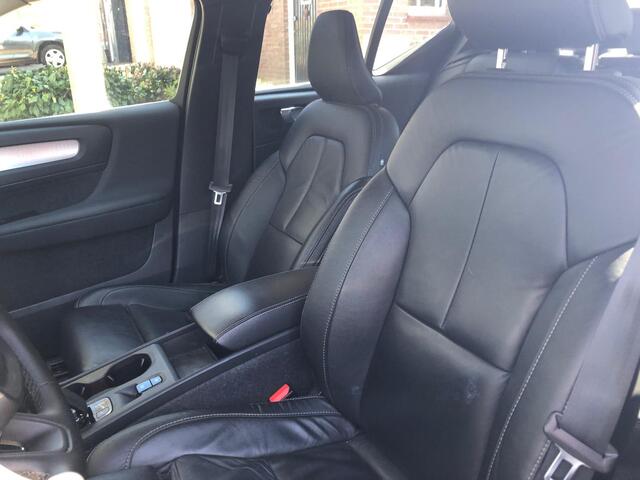 Volvo XC40 1.5 T5 Recharge Business Pro