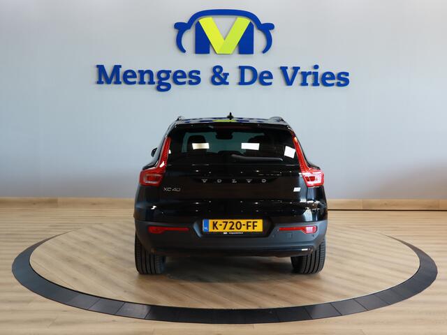 Volvo XC40 Recharge P8 AWD R-Design Airco ECC | Virtual | Adaptive Cruise | Apple Carplay | Camera | Stuur\Stoel Verwarming