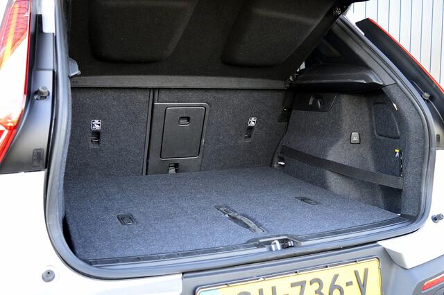 Volvo XC40 2.0 T5 AWD Intro Edition Rijklaarprijs-Garantie Trekhaak Panoramadak Leder Rondomzicht camera