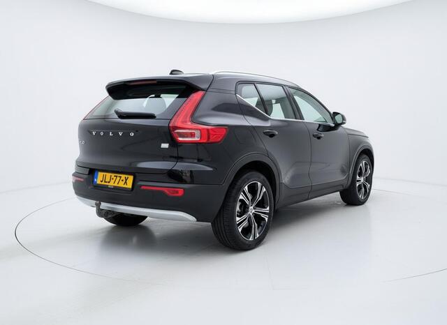 Volvo XC40 1.5 T4 Recharge Inscription Expression TREKHAAK - H&K - LEER - STOELVERWARMING