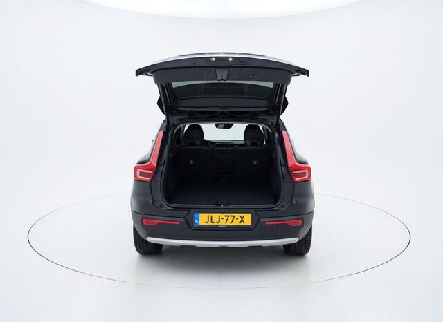 Volvo XC40 1.5 T4 Recharge Inscription Expression TREKHAAK - H&K - LEER - STOELVERWARMING