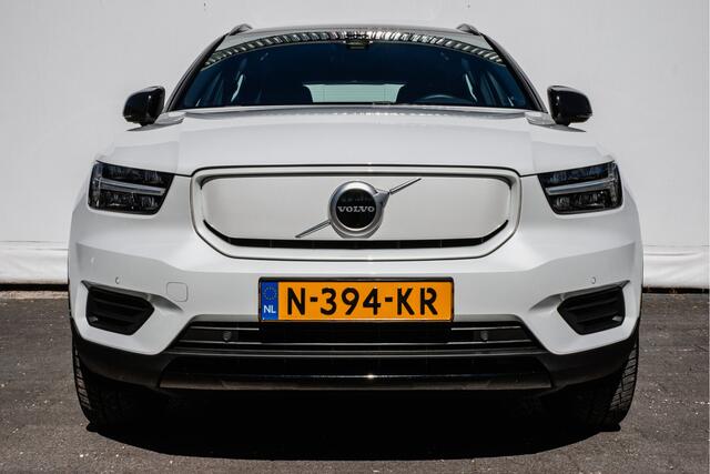 Volvo XC40 Recharge Twin Plus 408pk Trekhaak/ Stuur-stoelverwarming/ Navigatie/ Carplay/ Camera/ Adapt. cruise/ Blis