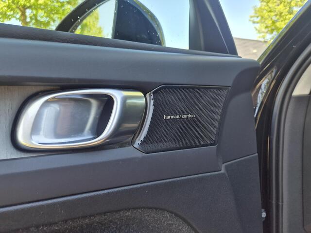 Volvo XC40 1.5 T4 Recharge Inscription Panodak/360Cam/ACC/BLIS etc.