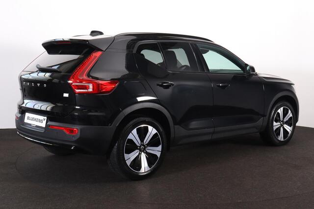 Volvo XC40 T5 Recharge R-Design - Panorama/schuifdak - IntelliSafe Assist - 360º Camera - Harman/Kardon audio - Verwarmde voorstoelen & stuur - Parkeersensoren voor & achter - Elektr. bedienb. voorstoelen met geheugen links - Draadloze tel. lader - Extra getint glas