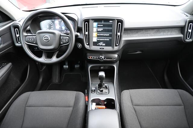 Volvo XC40 1.5 T2 Momentum Core trekhaak