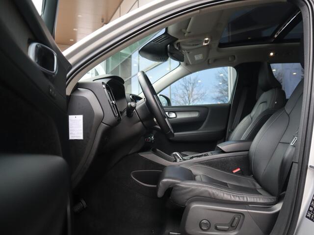 Volvo XC40 T4 Inscription | Schuifdak | 360 camera | elektrische stoelen |