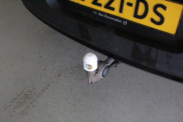 Volvo XC40 1.5 T4 Recharge R-Design Expression | WEGKL-TRHAAK | ACC | 18'LMV | CAMERA | DAB | NAVIGATIE | LED | E-KLEP | PDC |