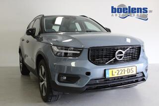 volvo-xc40-1.5-t4-recharge-r-design