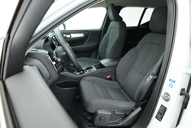 Volvo XC40 1.5 T5 Recharge Inscription | Pilot Assist | Apple CarPlay & Android | Navi |Stoel-Stuurverw. | Achteruitrijcamera | DAB