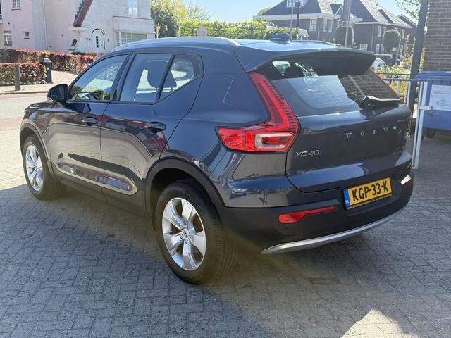 Volvo XC40 1.5 T2 Momentum, Park + Climate Pack, Nav. Tech