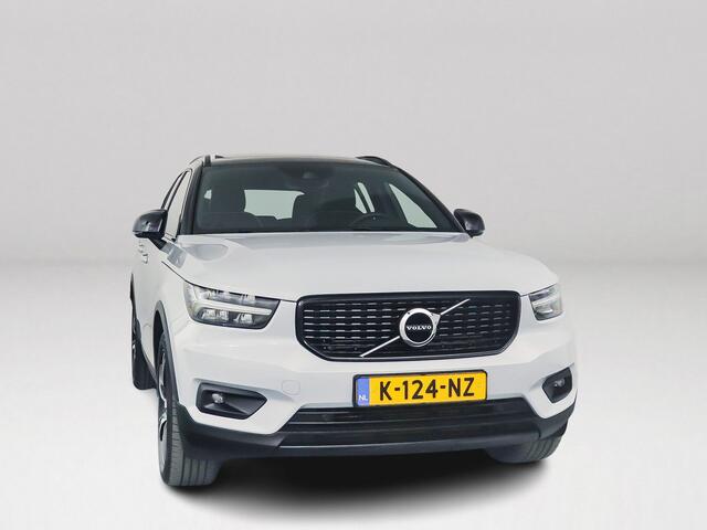 Volvo XC40 T5 Twin Engine R-Design | Panoramadak | Parkeercamera | Cruise control | Navigatie