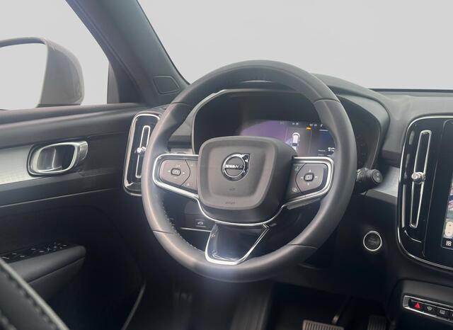 Volvo XC40 2.0 B3 Core | El.achterklep | 19 inch | Adaptive cruise | Prijs is rijklaar
