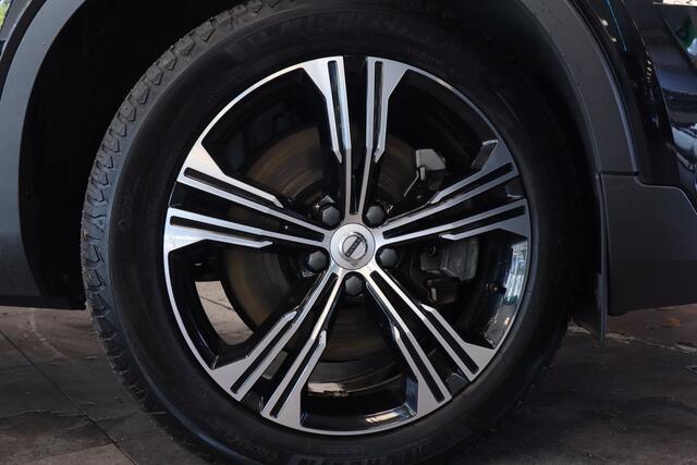 Volvo XC40 1.5 T5 Twin Engine Inscription Navigatie Leder Stoelverwarming