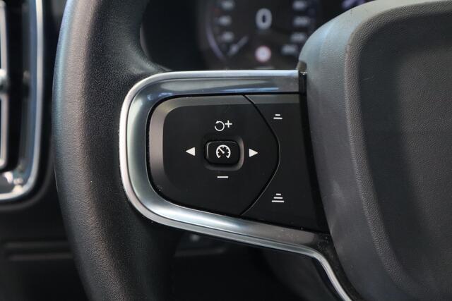 Volvo XC40 1.5 T5 Twin Engine Inscription Navigatie Leder Stoelverwarming