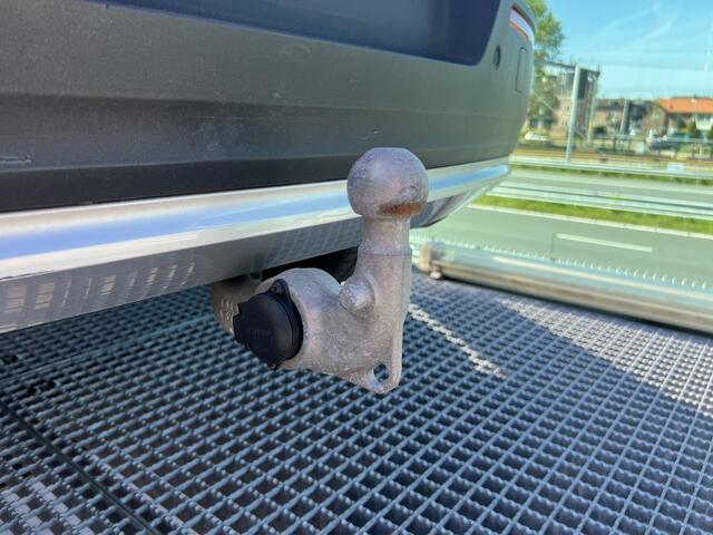 Volvo XC40 1.5 T4 Plug-in hybrid Ultimate Bright Lederen bekleding, Full led verlichting, Panoramadak, Harman-Kardon Premium Audio systeem