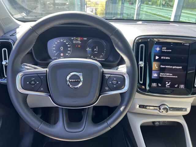 Volvo XC40 1.5 T4 Plug-in hybrid Ultimate Bright Lederen bekleding, Full led verlichting, Panoramadak, Harman-Kardon Premium Audio systeem