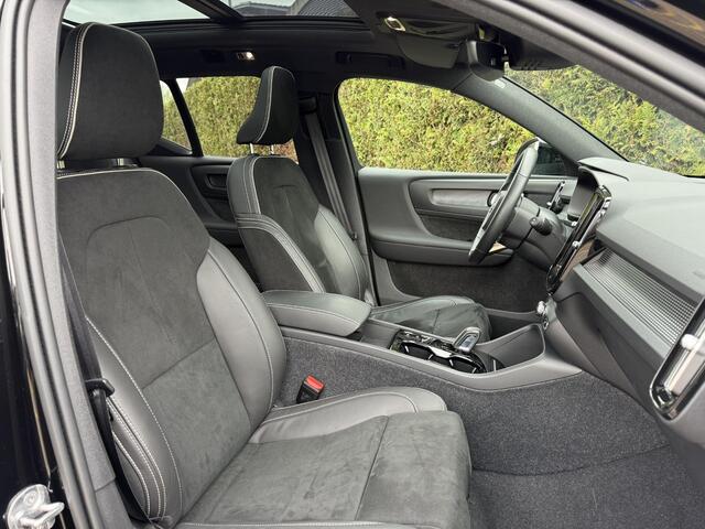 Volvo XC40 T5 Recharge R-Design | 360 Camera | Panoramadak | Elektr. stoelen