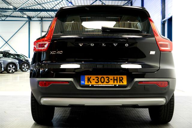 Volvo XC40 1.5 T5 Recharge 193kW/262pk DCT7 Inscription EL.TREKHAAK + BLIS + CAMERA + LEER + NAVI SENSUS + SPORTSTOELEN + CRUISE CONTROL + LANE ASSIST + LENDESTEUN + DAB AUDIO + KEYLESS ENTRY&GO + LED KOPLAMPEN + MISTLAMPEN + PARKSENSOREN + 19" LM-VELGEN!!