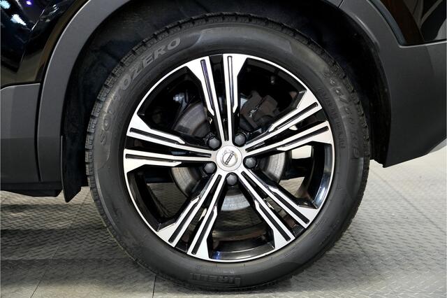 Volvo XC40 1.5 T5 Recharge 193kW/262pk DCT7 Inscription EL.TREKHAAK + BLIS + CAMERA + LEER + NAVI SENSUS + SPORTSTOELEN + CRUISE CONTROL + LANE ASSIST + LENDESTEUN + DAB AUDIO + KEYLESS ENTRY&GO + LED KOPLAMPEN + MISTLAMPEN + PARKSENSOREN + 19" LM-VELGEN!!
