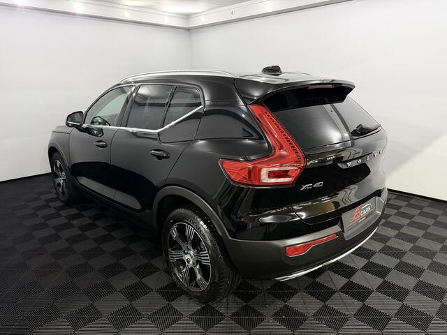 Volvo XC40 1.5 T3 R-Design Leder, Camera, Navi, Keyless start, Stoelverwarming, Elektrische achterklep, Cruise control