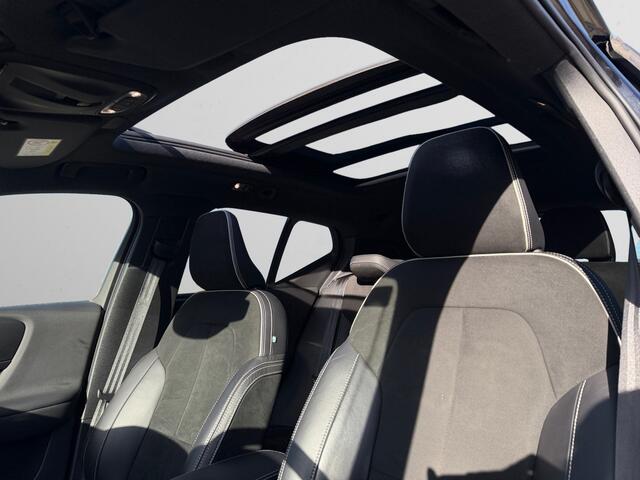 Volvo XC40 1.5 T5 Recharge R-Design Panoramadak, Harman Kardon, Stuur/Stoelverwarming