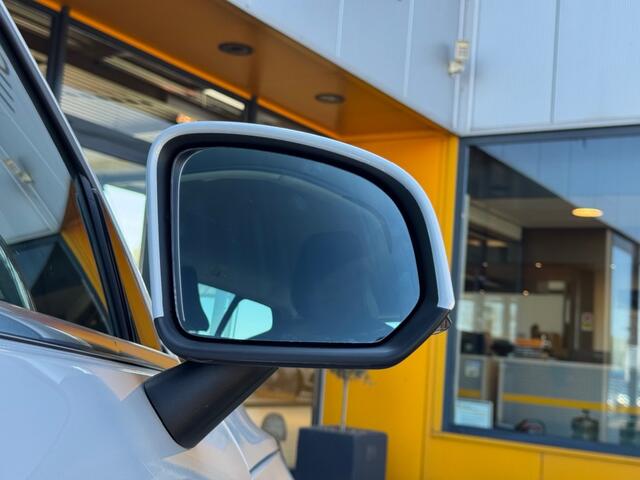 Volvo XC40 1.5 T5 Recharge Inscription - leer - navi - carplay/android elec achterklep