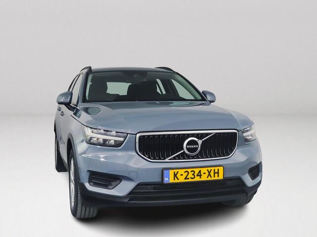 Volvo XC40 T2 Momentum Core | Park assist | Cruise control | Navigatie | Airco