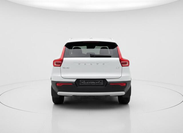 Volvo XC40 1.5 T4 Recharge Inscription LEER - STOELVERWARMING - CRUISE - CAMERA