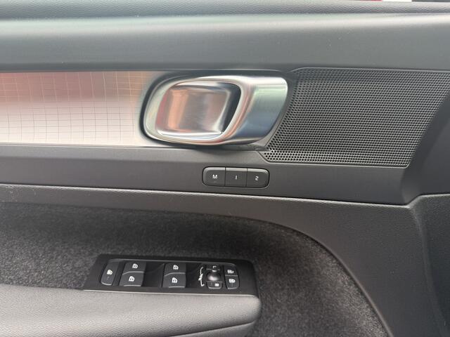 Volvo XC40 1.5 T4 Recharge Inscription Expression ** Memory ** Camera ** Winter-line ** Carplay ** DAB