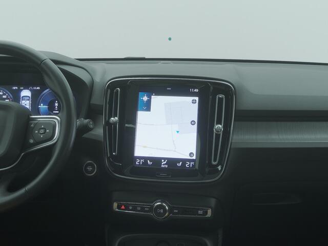 Volvo XC40 1.5 T5 Recharge R-Design | PANO | ADAPTIVE | STOEL- EN STUURVERW. | TREKHAAK
