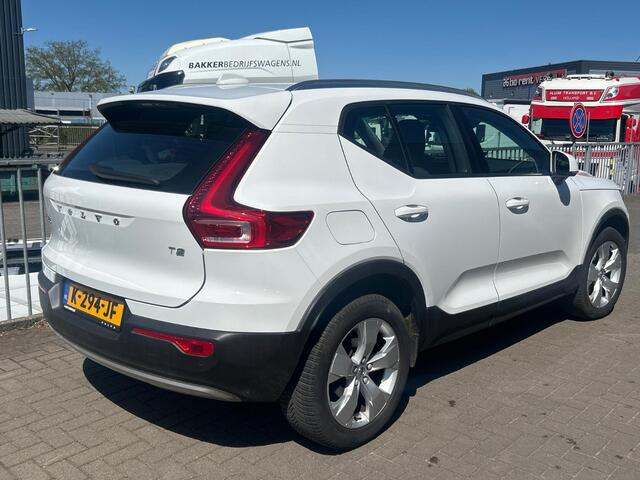 Volvo XC40 1.5 T2 Business Pro | Navigatie | Apple Carplay | Android Auto | Cruise Control Adaptief | BLIS | Achteruitrijcamera | Parkeersensoren | Keyless Entry | Elektrische Achterklep