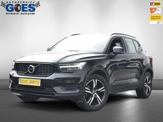 volvo-xc40-r-design-2wd