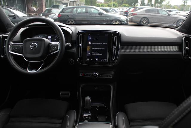 Volvo XC40 1.5 T5 Recharge R-Design 262pk / Full option! / Trekhaak / Panoramadak / 360Camera / Harman Kardon / 19'' / Stoel+Stuurverwarming / CarPlay / Dodehoek / DAB / Cruise Control