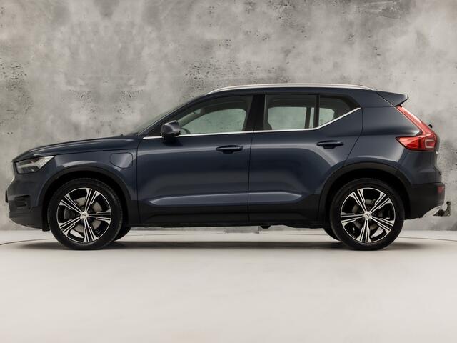 Volvo XC40 1.5 T5 Recharge Inscription 262PK Automaat (APPLE CARPLAY, GROOT NAVI, LEDER, CAMERA, STUUR/STOELVERWARMING, SPORTSTOELEN, TREKHAAK, KEYLESS, NIEUWE APK, NIEUWSTAAT)