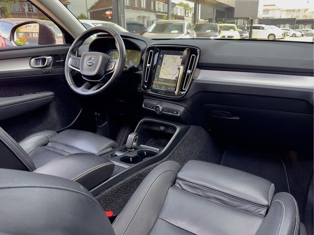 Volvo XC40 2.0 T5 AWD AUT8 INTRO EDITION PANODAK LEDER NAVI CAMERA DIGI-DASH LED LMV PDC