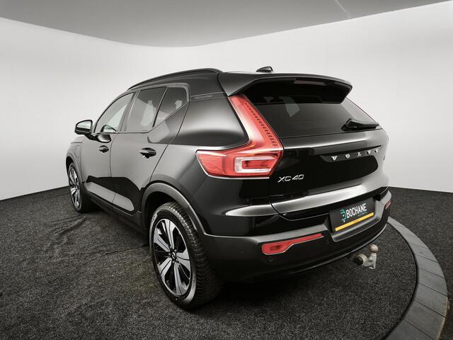 Volvo XC40 1.5 T5 Plug-in hybrid Ultimate Dark | Trekhaak | Stoelverwarming | Navigatie | Harman / Kardon |